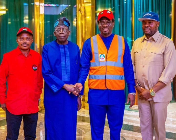 Just in: FG invites labour / TUC  for minimum wage talks