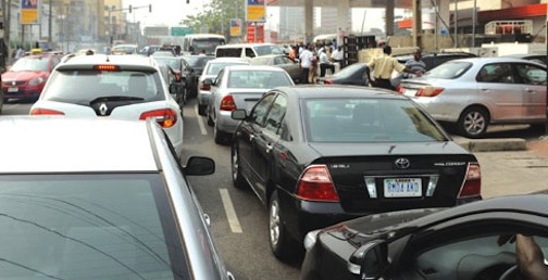 FG threatens to withdraw fuel marketers’ licences over hoarding