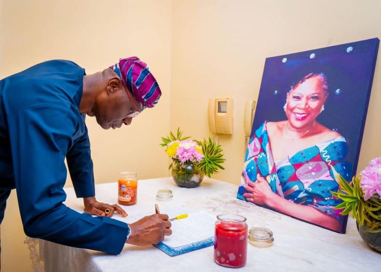 Sanwo-Olu pays condolence visit to Onyeka Onwenu’s family