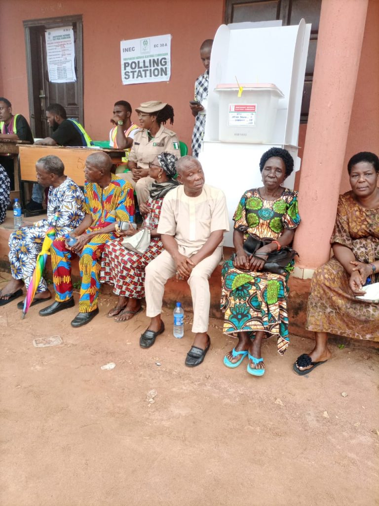 EdoDecides2024: BIVAS machine fails in Ward 7, unit 39 in Ugbekun