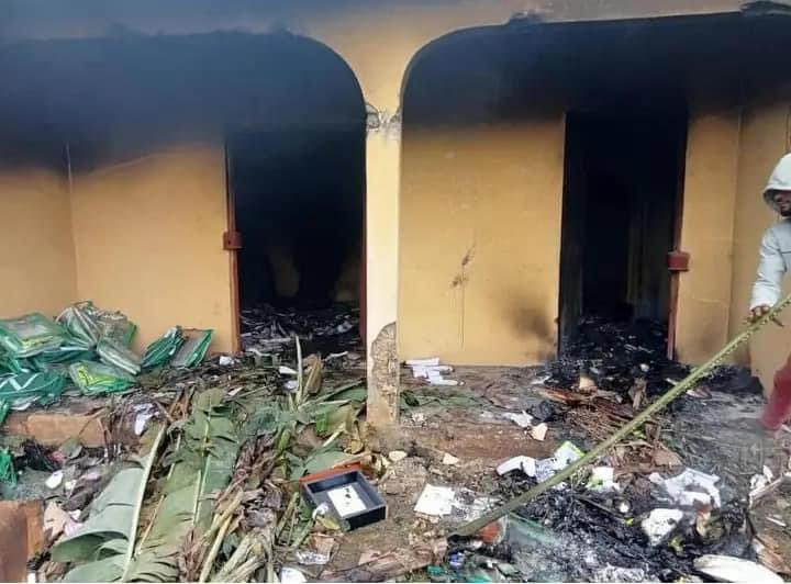 Hoodlums set A’Ibom electoral commission office ablaze