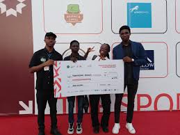 Varsity celebrates 18 – year-old student for winning N2.7M at Enugu Tech Festival